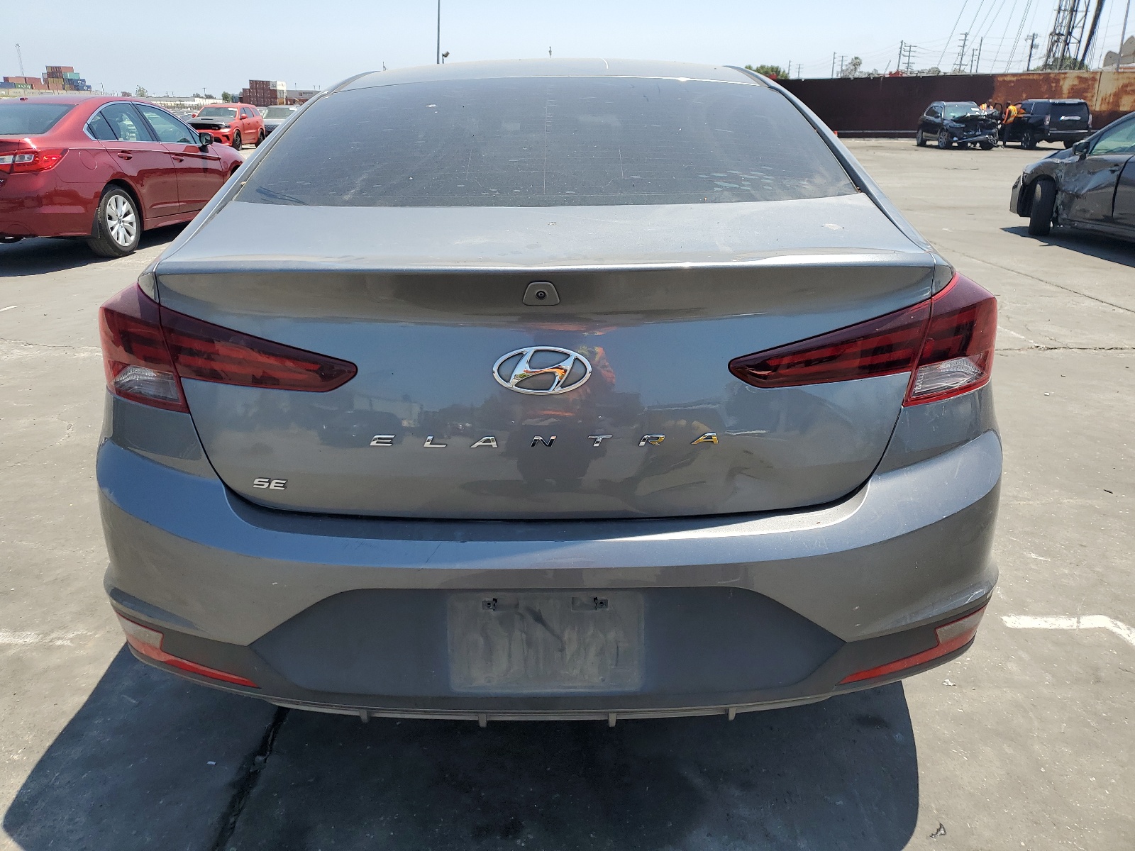 2019 Hyundai Elantra Se vin: 5NPD74LF0KH440343