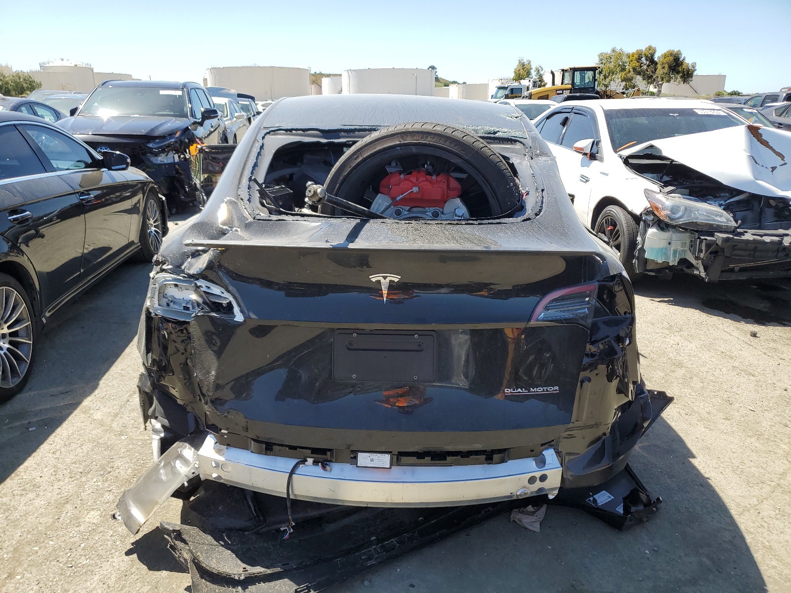 7SAYGDEF8PF920587 2023 Tesla Model Y