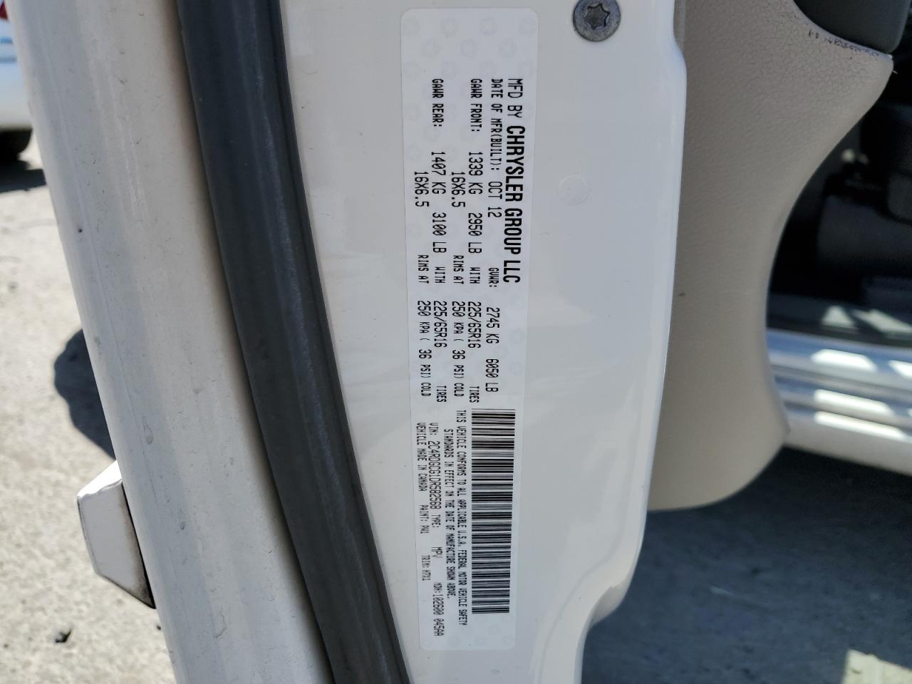 2C4RDGCG1DR582568 2013 Dodge Grand Caravan Sxt