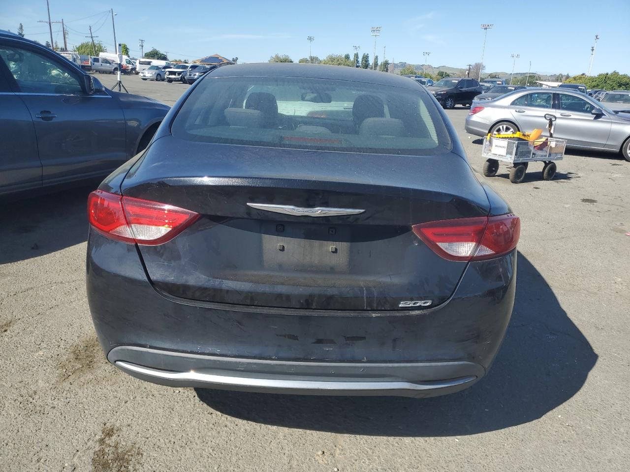 2015 Chrysler 200 Limited VIN: 1C3CCCAB1FN637159 Lot: 53532964