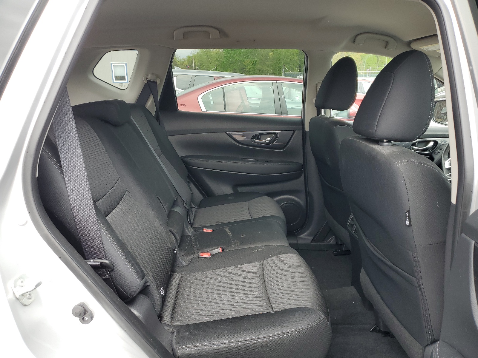 KNMAT2MV2KP555944 2019 Nissan Rogue S