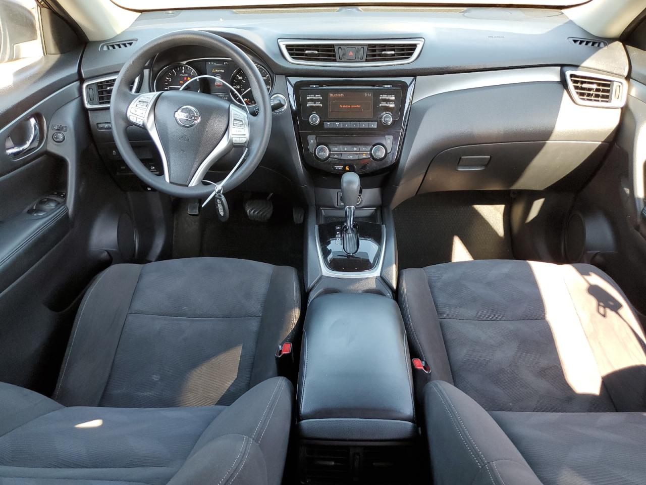 2015 Nissan Rogue S VIN: KNMAT2MVXFP556734 Lot: 55116404