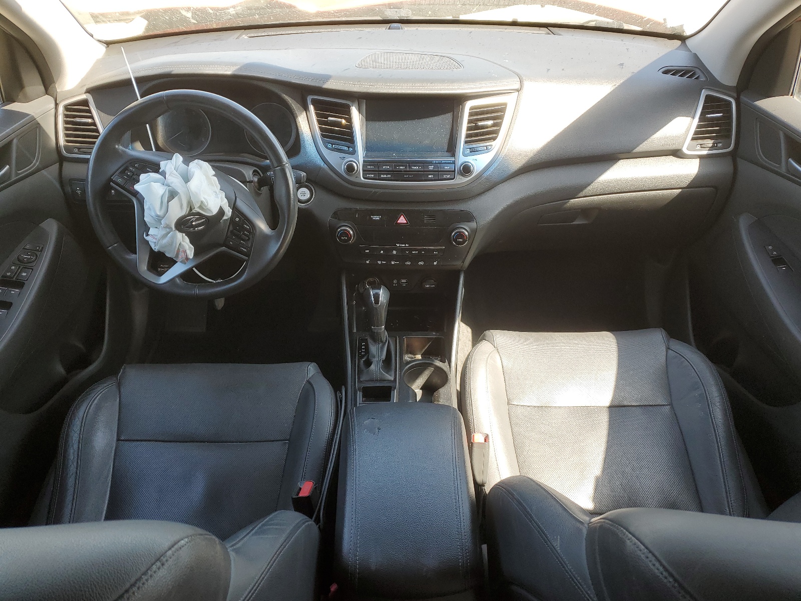 KM8J33A21GU150503 2016 Hyundai Tucson Limited