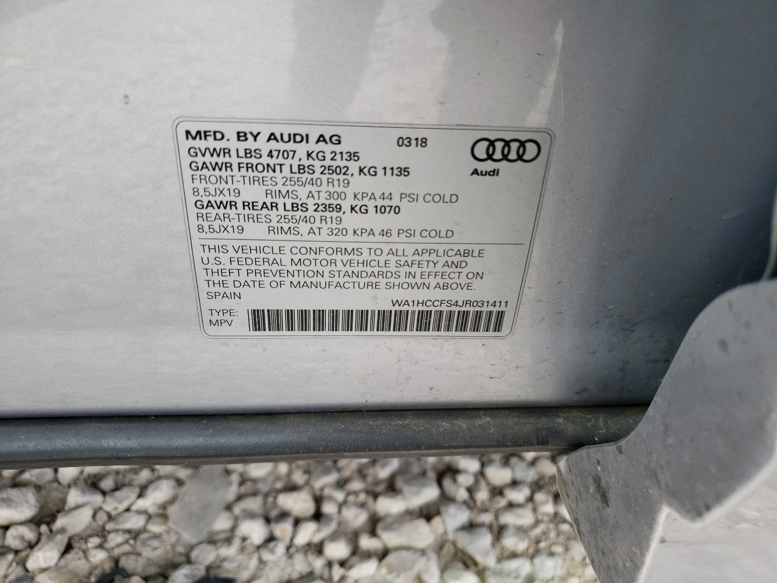 WA1HCCFS4JR031411 2018 Audi Q3