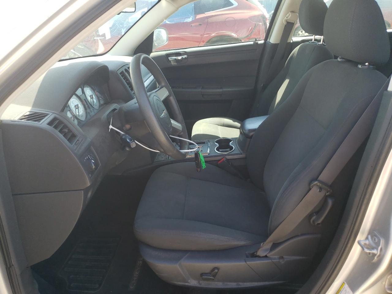 2008 Chrysler 300 Lx VIN: 2C3KA43R18H129481 Lot: 54724164