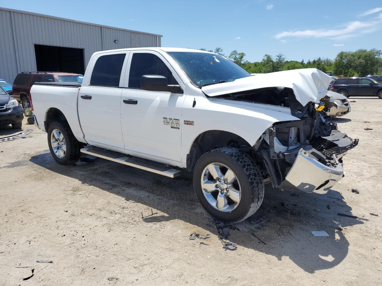 2019 RAM 1500 - Image 4
