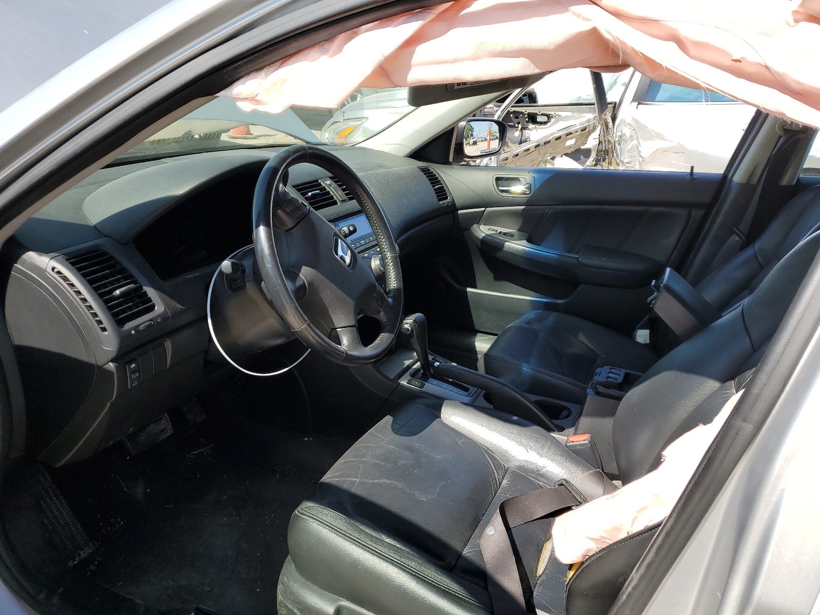 JHMCM56864C011521 2004 Honda Accord Ex