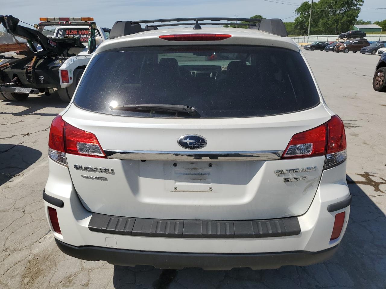 2011 Subaru Outback 3.6R Limited VIN: 4S4BRDLC9B2418474 Lot: 57160604