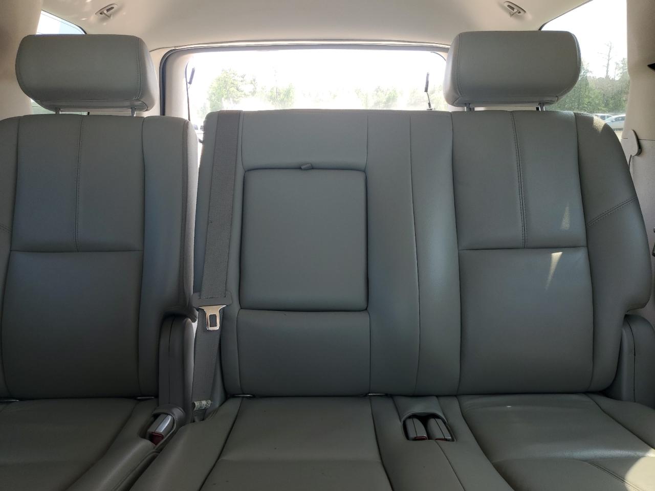 2008 Chevrolet Tahoe C1500 VIN: 1GNFC13018J211305 Lot: 54035864