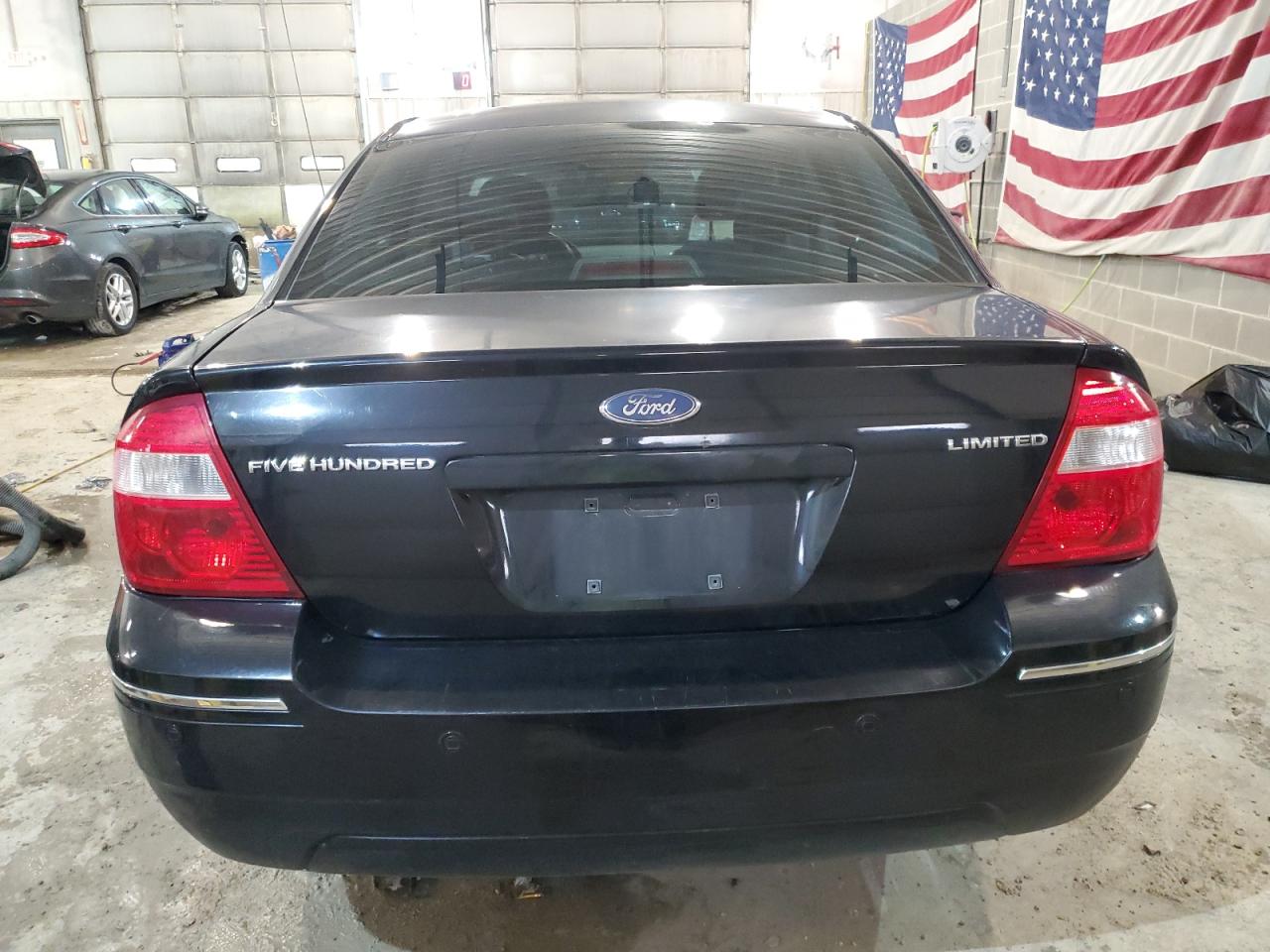 1FAFP25195G200852 2005 Ford Five Hundred Limited