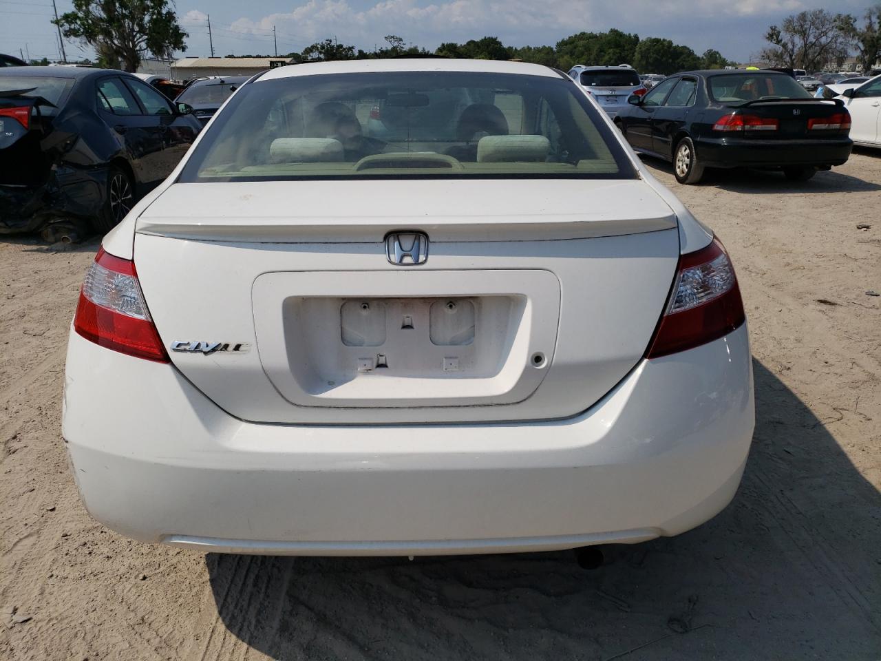 2008 Honda Civic Lx VIN: 2HGFG12628H570409 Lot: 53798414