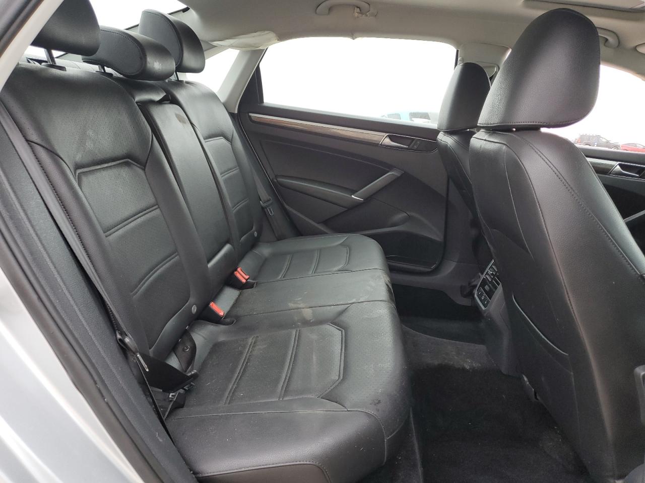 2017 Volkswagen Passat Se VIN: 1VWGT7A33HC076391 Lot: 54407674