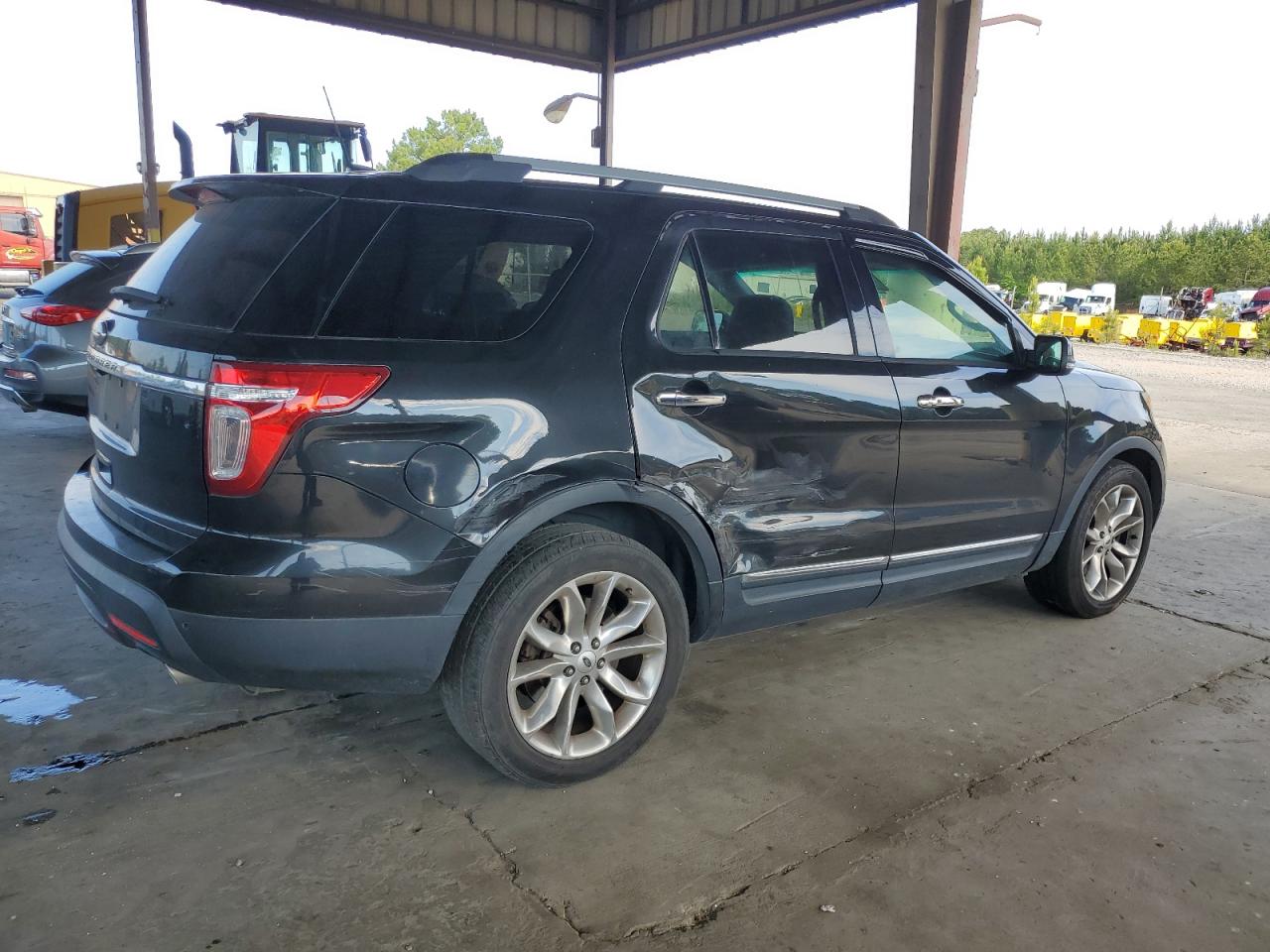 VIN 1FM5K7F88FGA86840 2015 FORD EXPLORER no.3