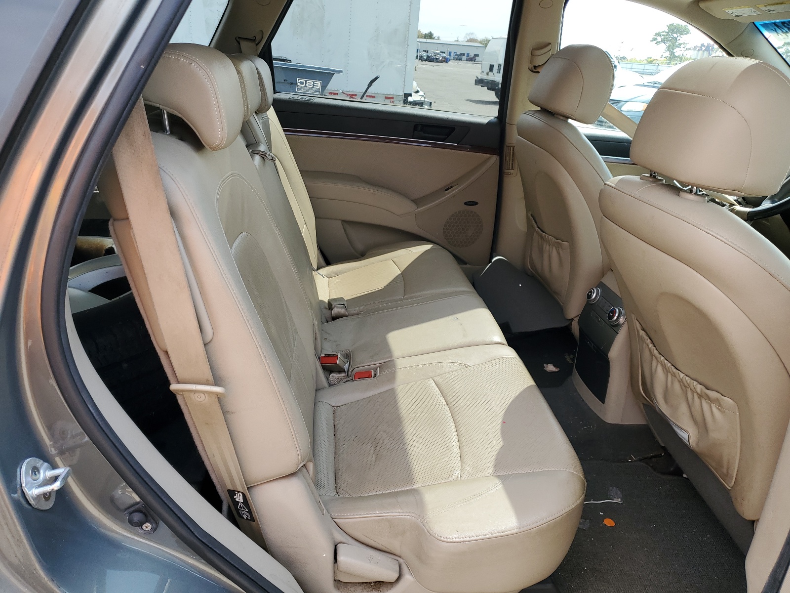 KM8NU73CX8U073062 2008 Hyundai Veracruz Gls