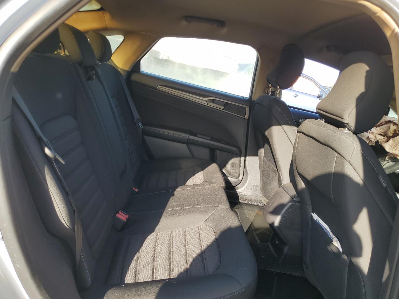 2018 Ford Fusion - Image 11