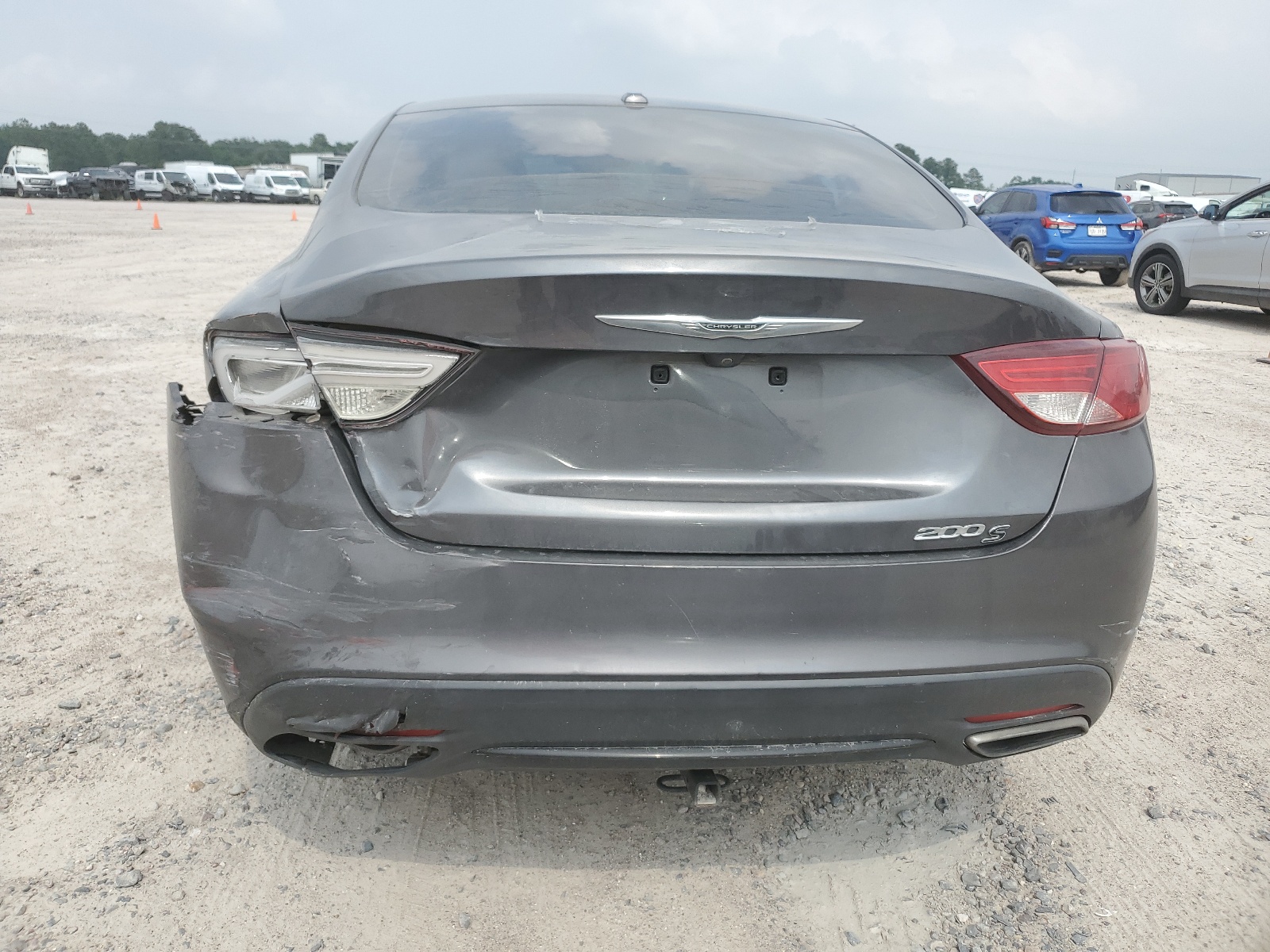 1C3CCCBB4FN627319 2015 Chrysler 200 S