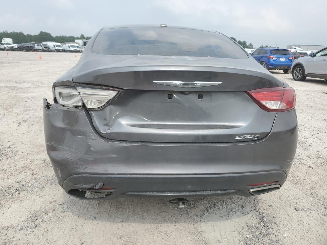 2015 Chrysler 200 S VIN: 1C3CCCBB4FN627319 Lot: 55720274