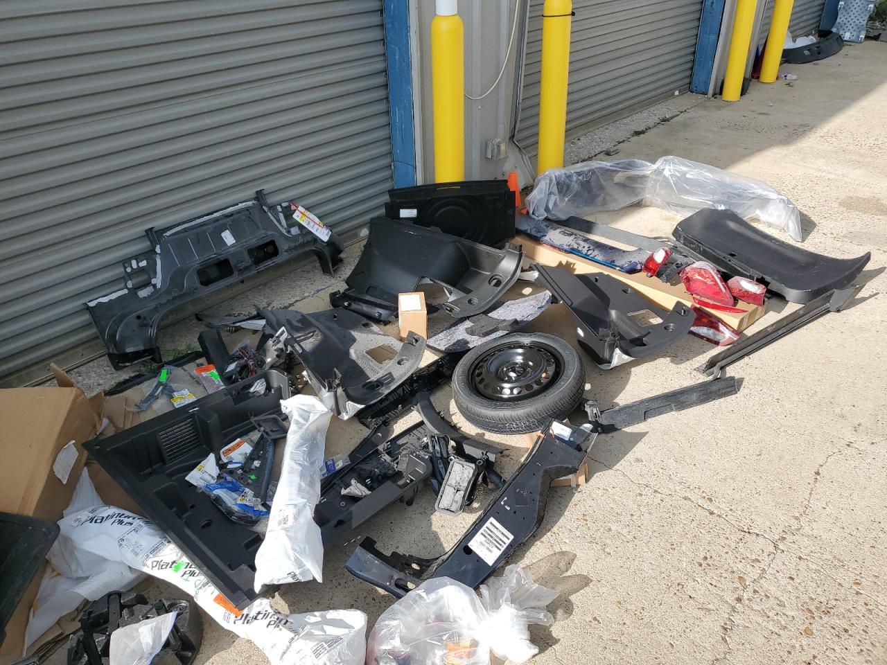 2020 Chevrolet Equinox Lt VIN: 2GNAXKEV4L6102890 Lot: 55019944