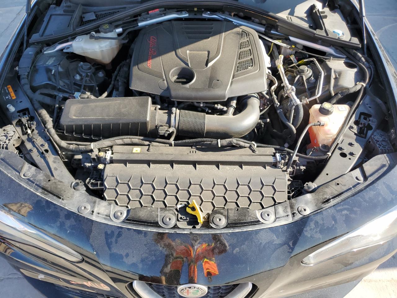 2018 Alfa Romeo Giulia VIN: ZARFAEBN5J7565470 Lot: 53438574