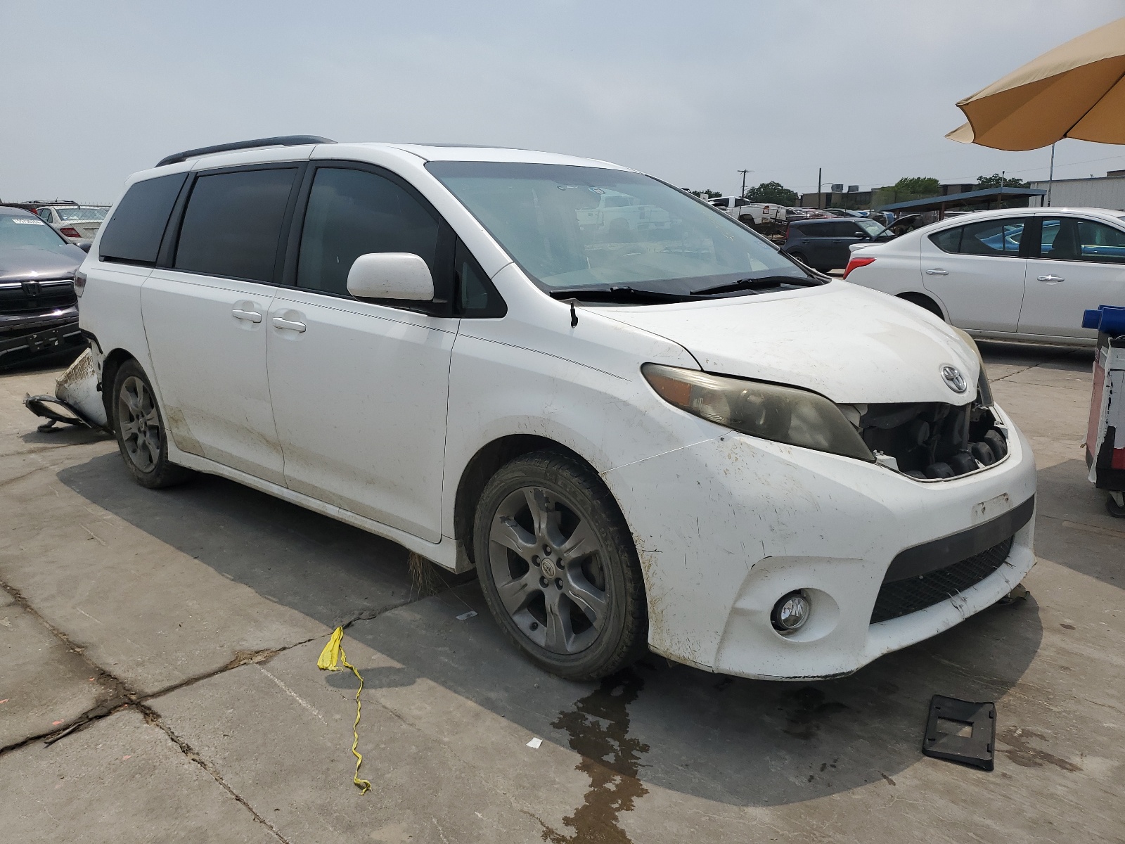 5TDXK3DC6BS059505 2011 Toyota Sienna Sport