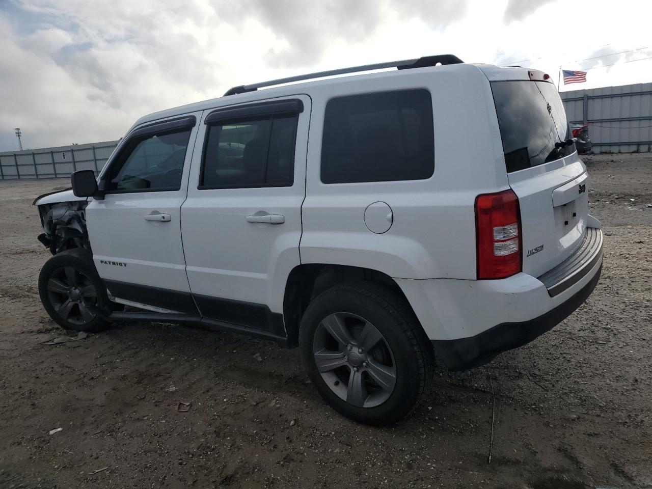 1C4NJPBA3GD622063 2016 Jeep Patriot Sport