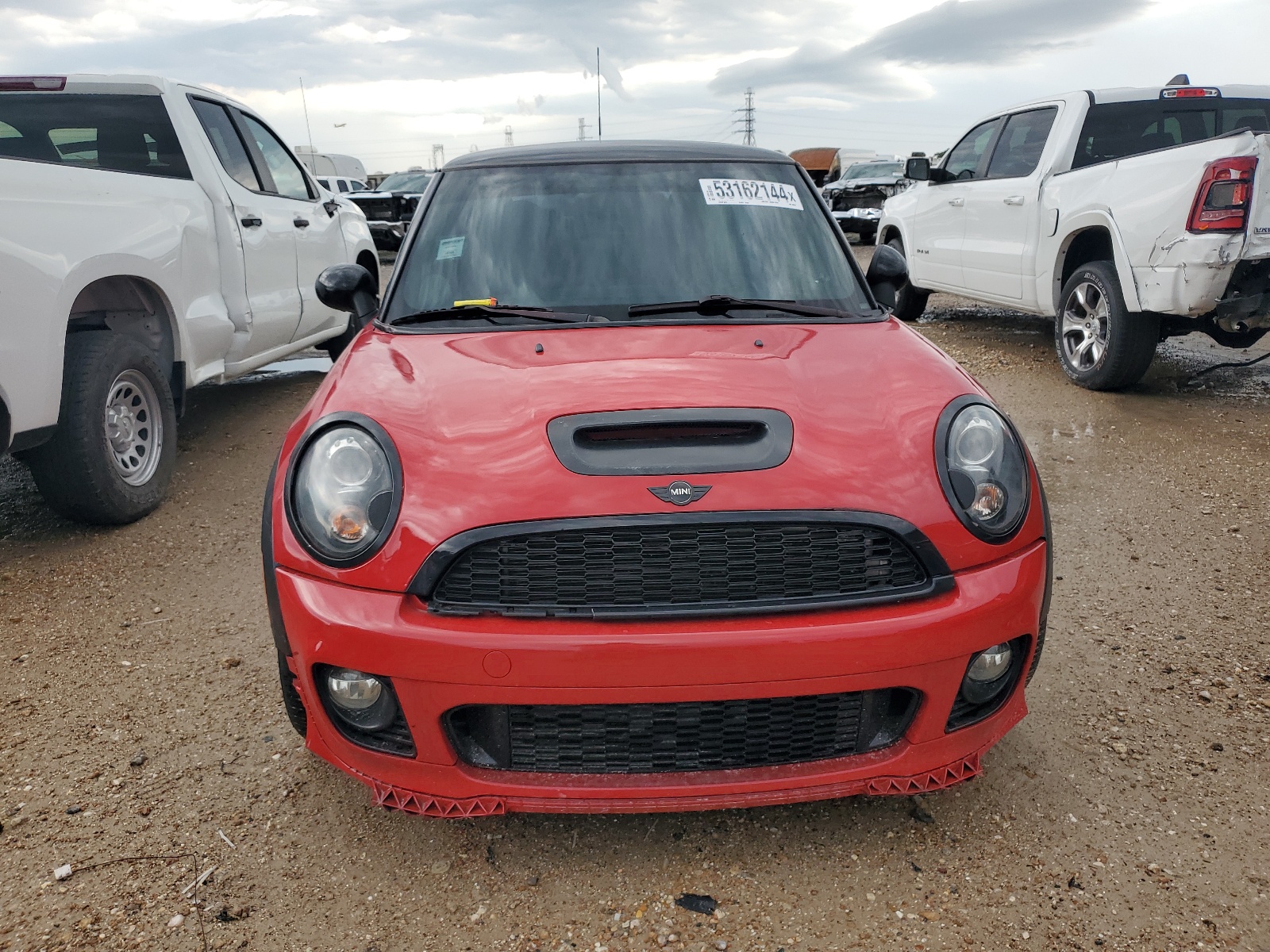 2012 Mini Cooper S vin: WMWSV3C53CT385766