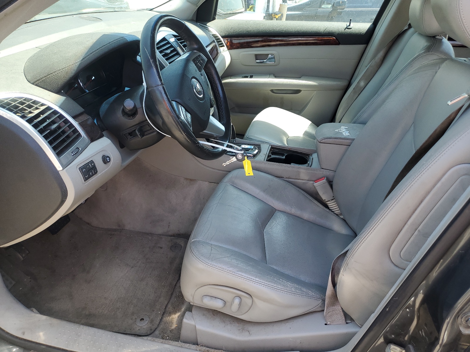 1GYEE637280204243 2008 Cadillac Srx