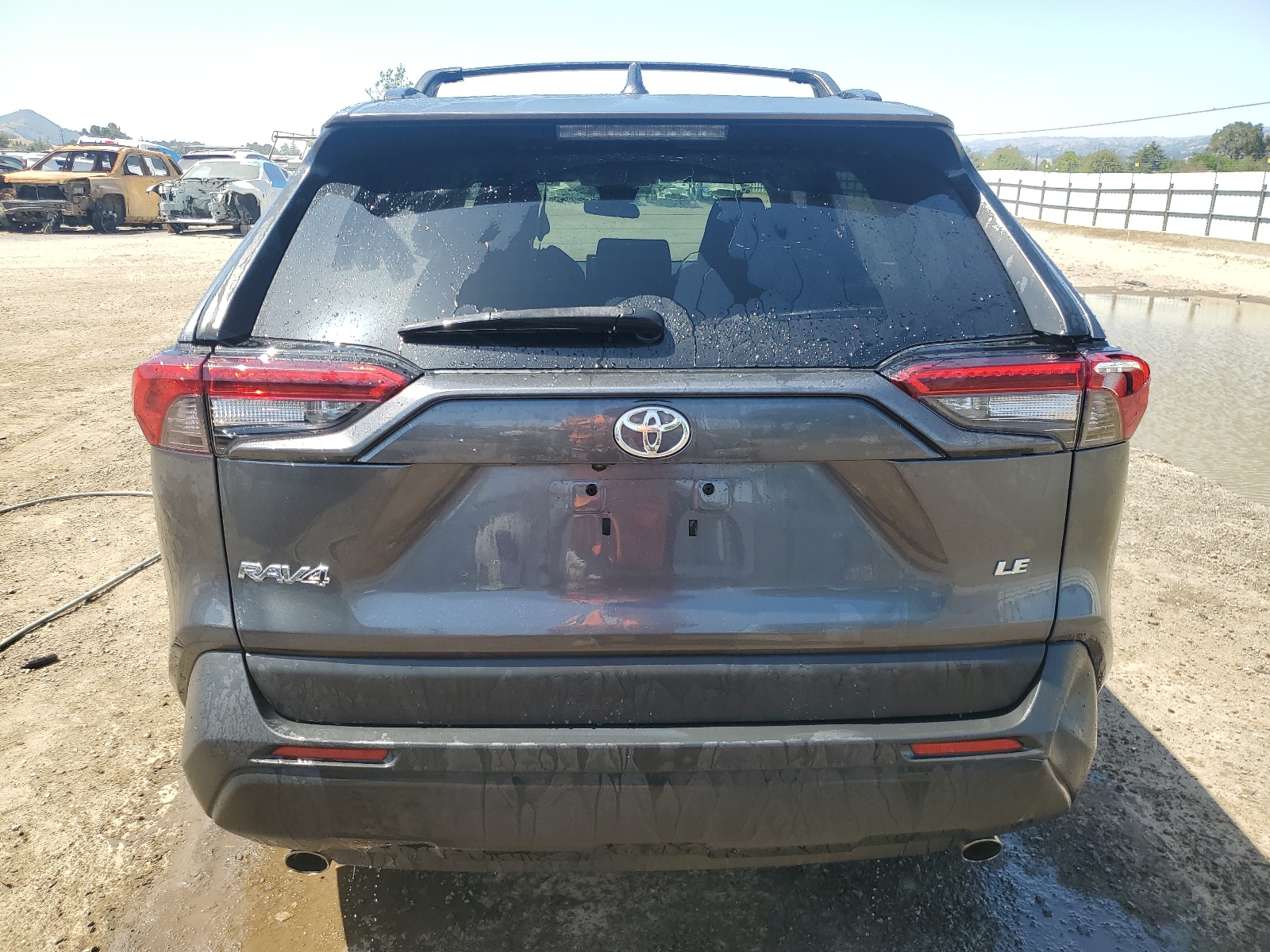 2020 Toyota Rav4 Le vin: 2T3H1RFV5LC045802