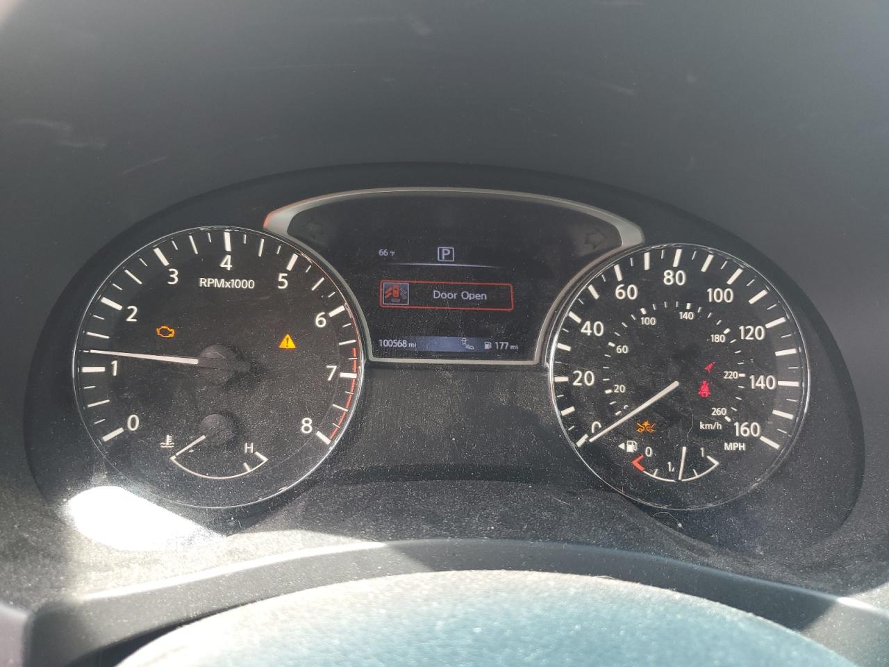 2018 Nissan Altima - Image 9