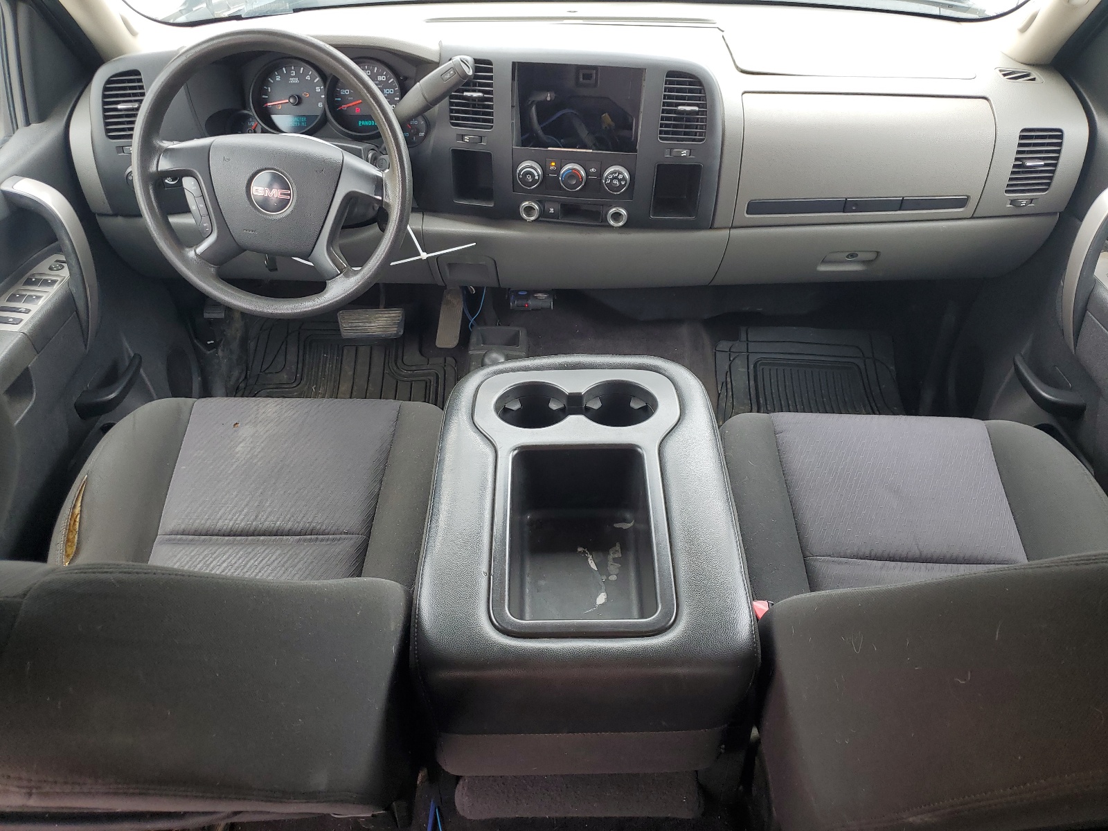 3GTRKUEA1AG197719 2010 GMC Sierra K1500 Sl