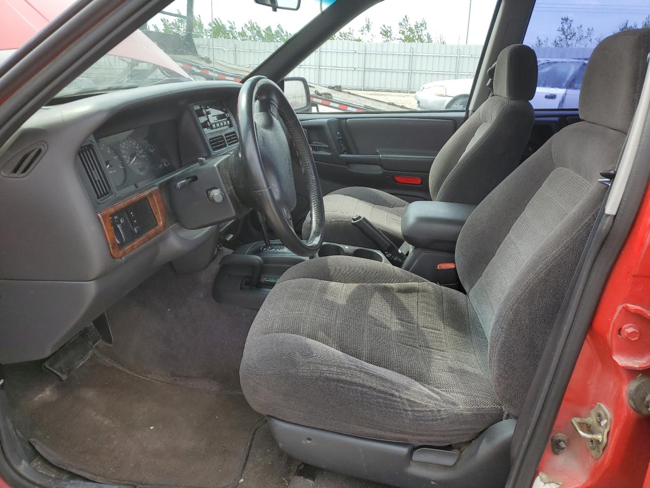 1996 Jeep Grand Cherokee Laredo VIN: 1J4GZ58S6TC221400 Lot: 57130174