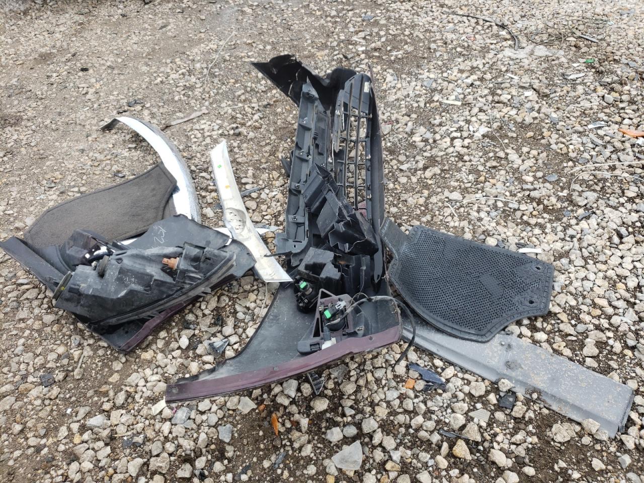 2011 Ford Fusion Se VIN: 3FAHP0HA3BR223220 Lot: 57212014