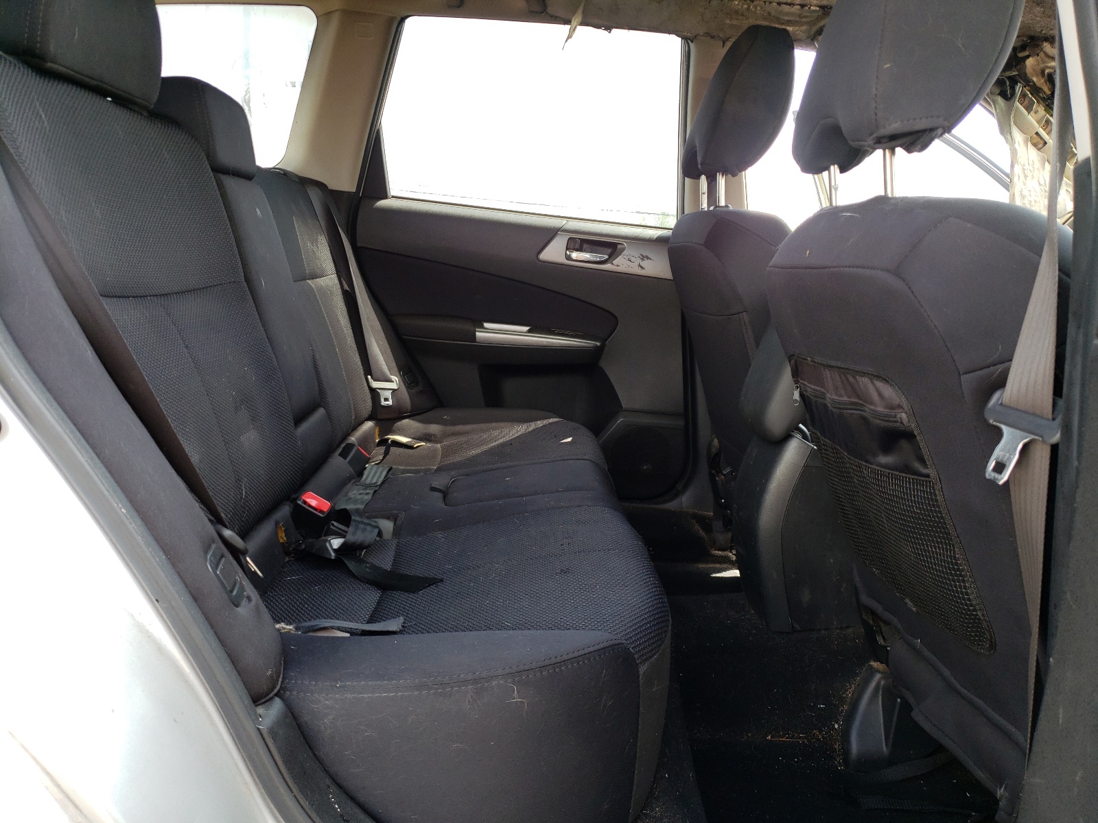 JF2SHADC4BH761759 2011 Subaru Forester 2.5X Premium