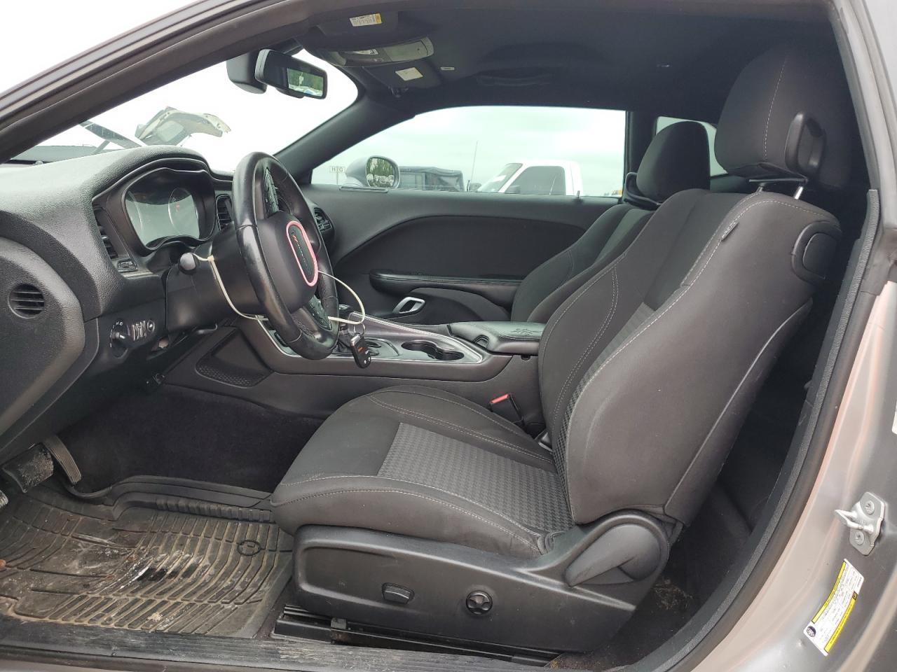 2018 Dodge Challenger Sxt VIN: 2C3CDZAG5JH302838 Lot: 54428864