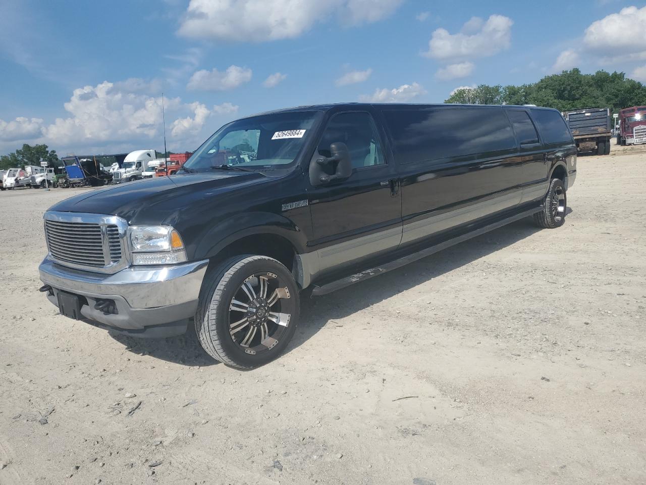 2002 Ford Excursion - Image 1
