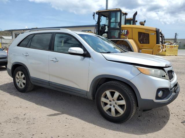  KIA SORENTO 2012 Серебристый