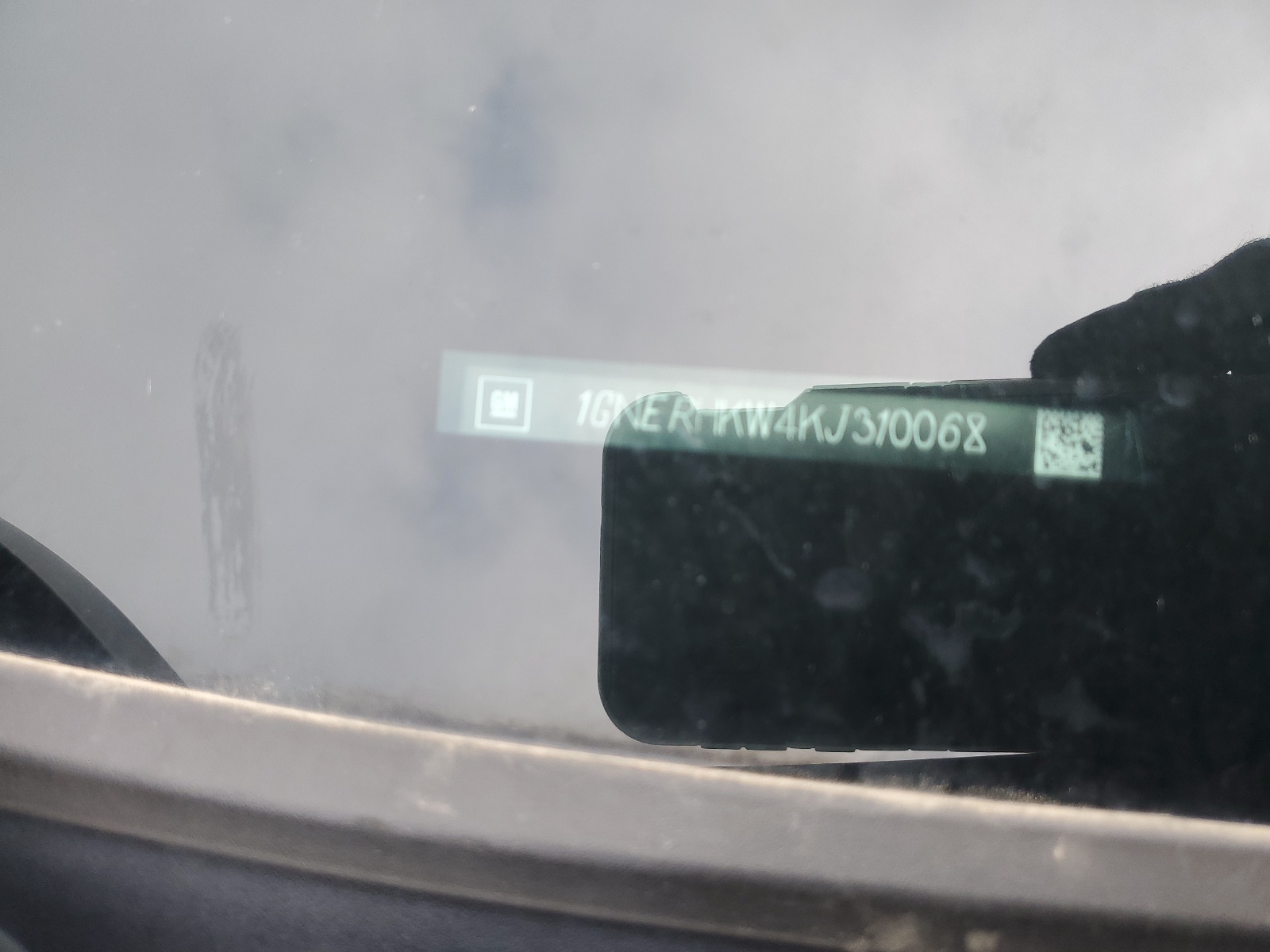 1GNERHKW4KJ310068 2019 Chevrolet Traverse Lt