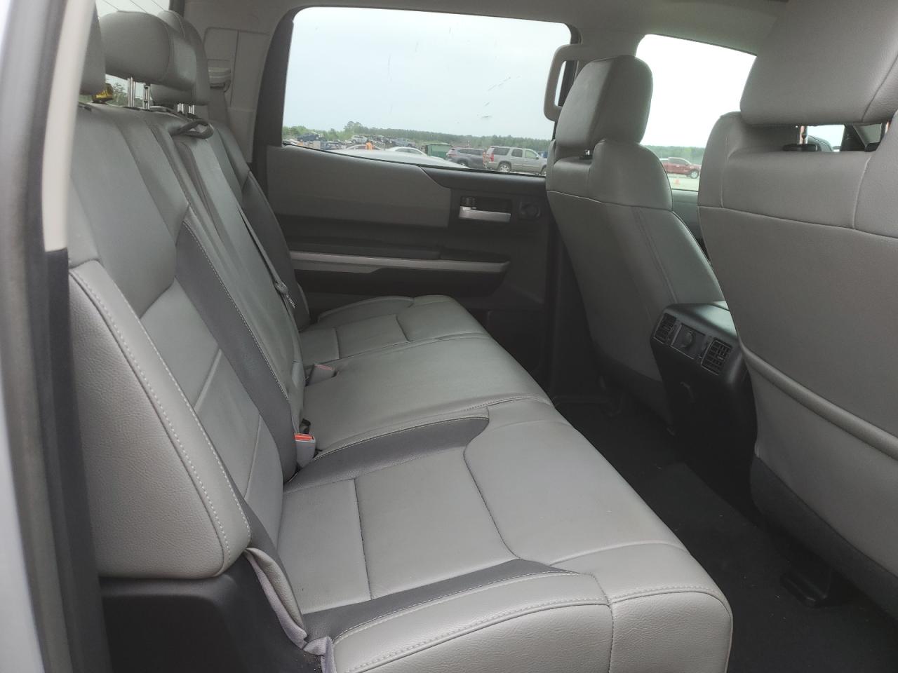 2019 Toyota Tundra Crewmax Limited VIN: 5TFHY5F13KX801489 Lot: 54258594