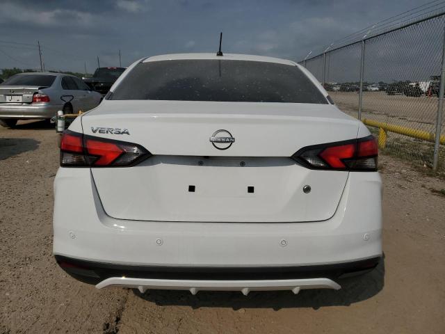  NISSAN VERSA 2023 Білий
