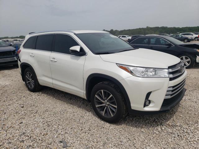  TOYOTA HIGHLANDER 2018 Белый
