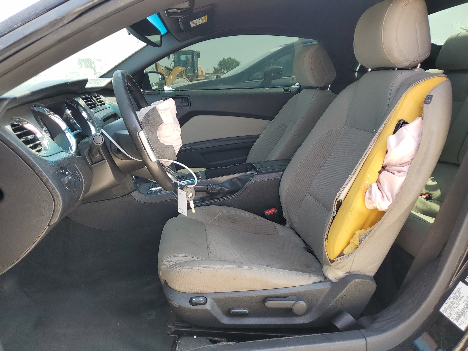 1ZVBP8AM7E5310173 2014 Ford Mustang