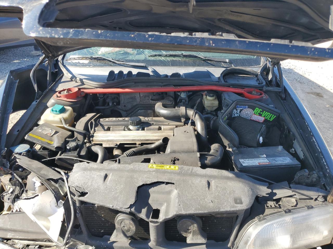 YV1LW5344W2353792 1998 Volvo V70 T5 Turbo