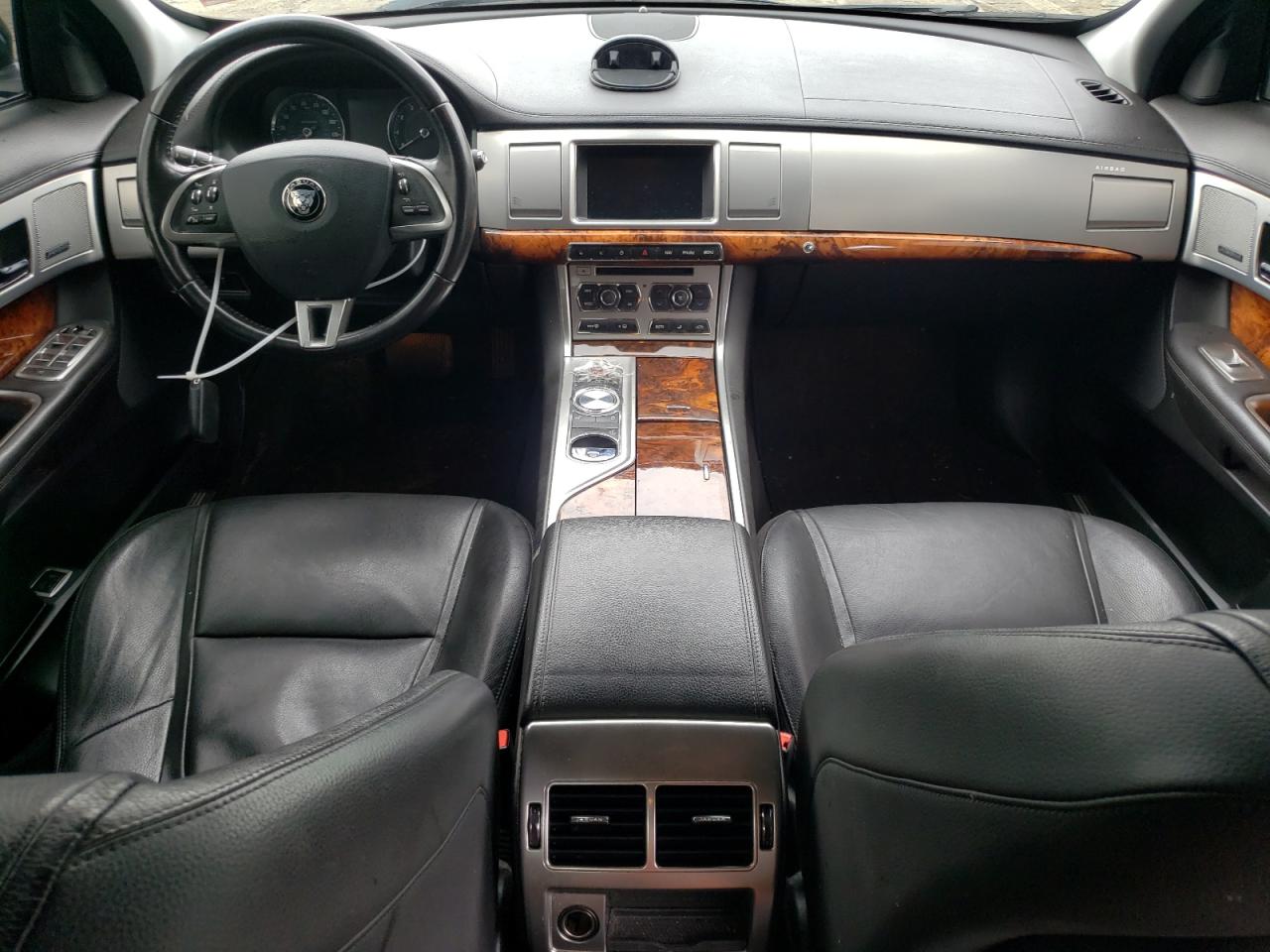 2015 Jaguar Xf 2.0T Premium VIN: SAJWA0FS2FPU47043 Lot: 55003724