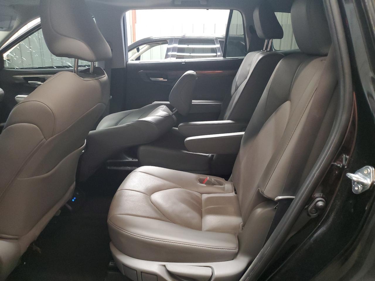 2022 Toyota Highlander Limited VIN: 5TDDZRBH4NS172096 Lot: 55701054