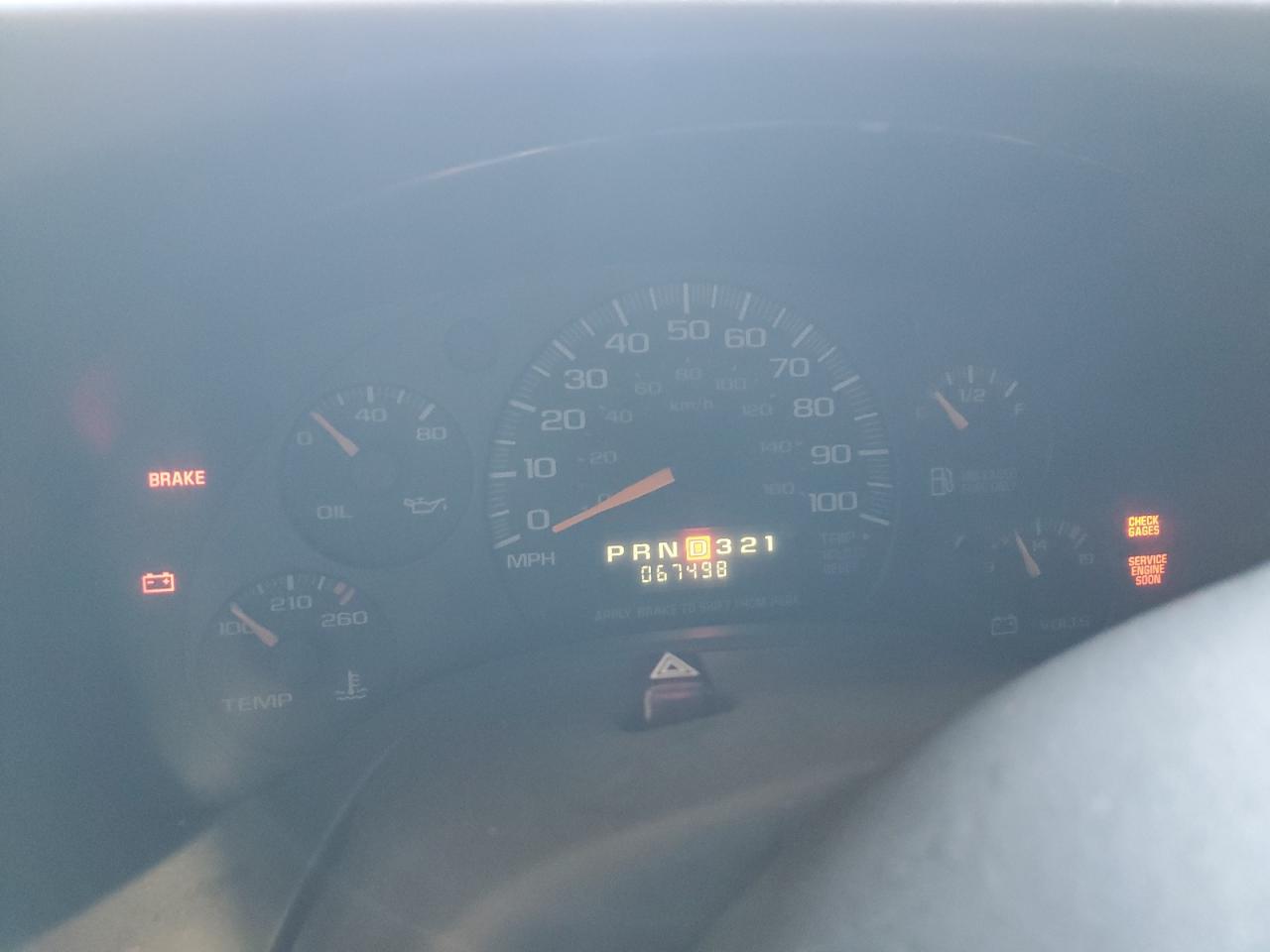 1999 Chevrolet Express G1500 VIN: 1GCFG15W4X1099273 Lot: 57133884