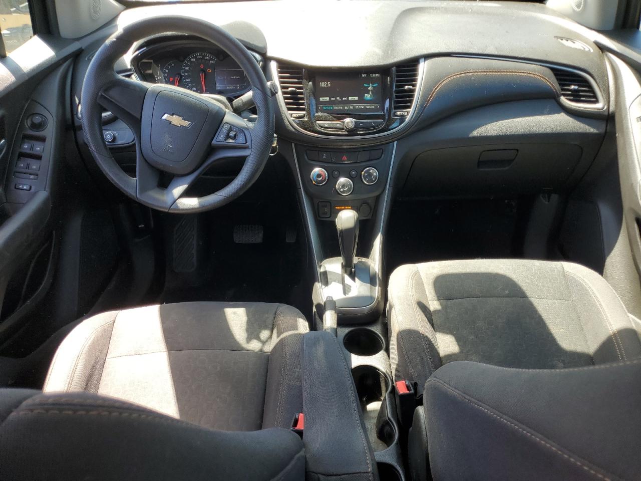 2017 Chevrolet Trax Ls VIN: 3GNCJKSB0HL243091 Lot: 56912944