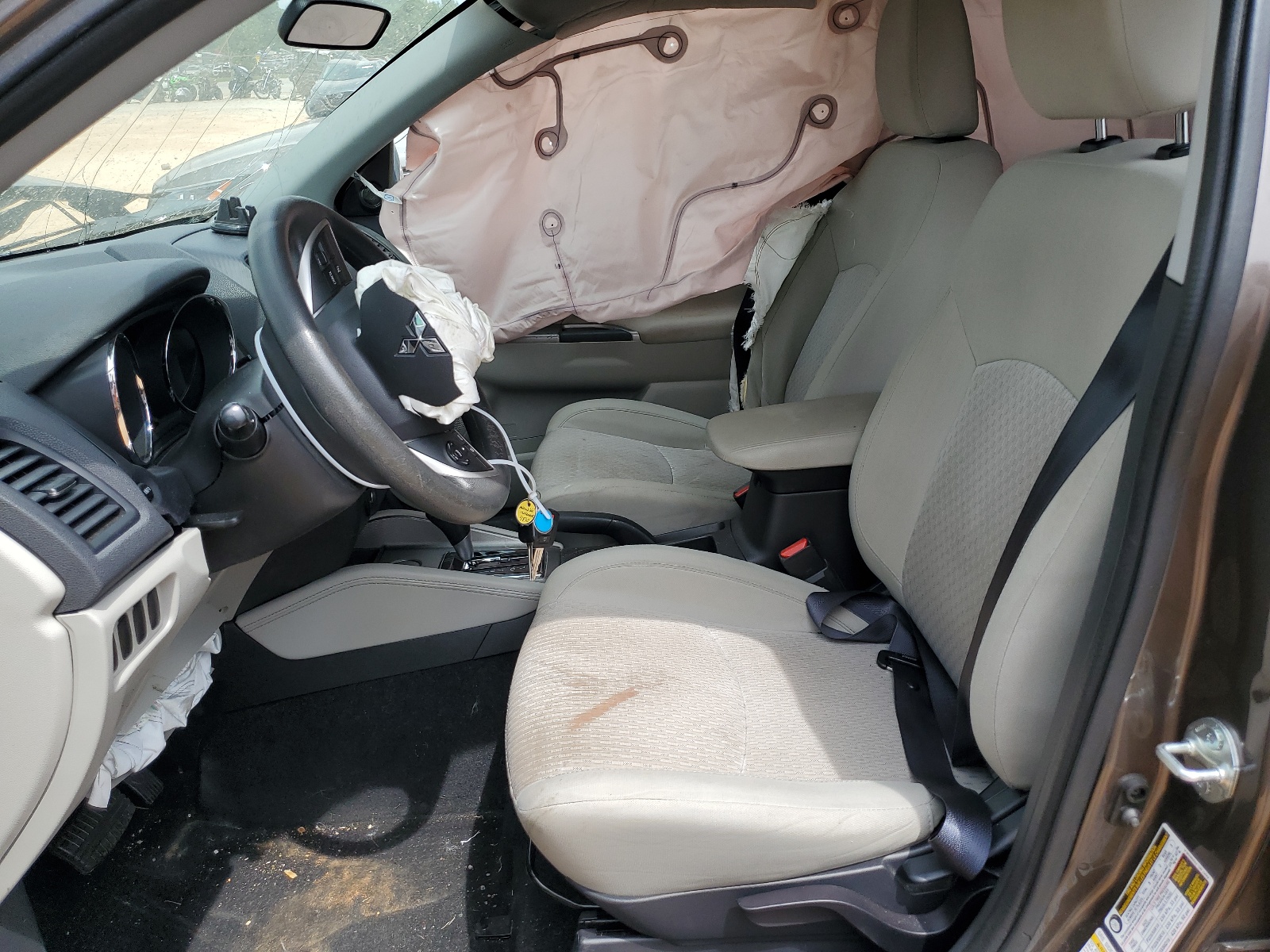 JA4AP3AU9KU014830 2019 Mitsubishi Outlander Sport Es