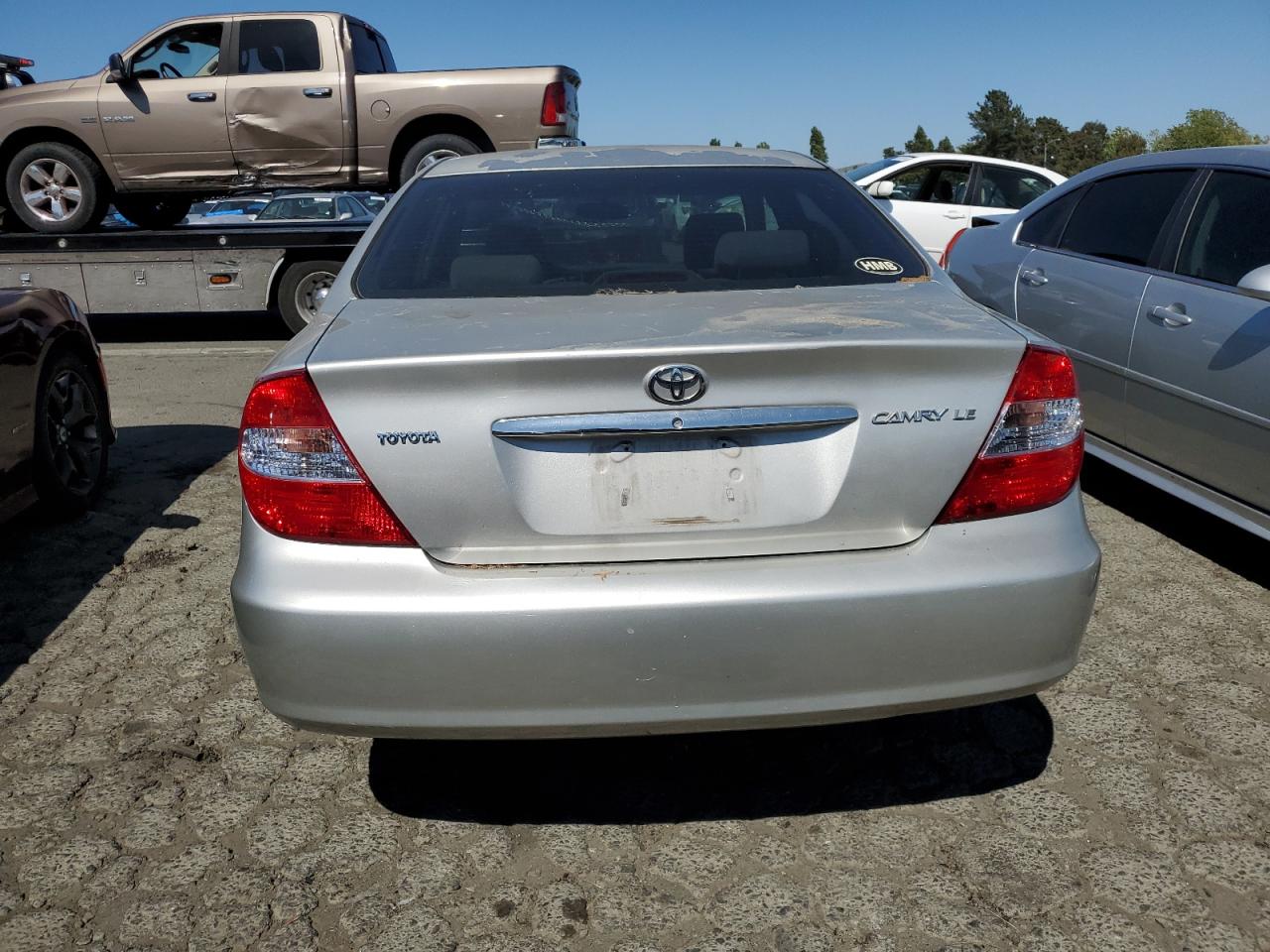 2003 Toyota Camry Le VIN: 4T1BE32K03U673048 Lot: 55217254