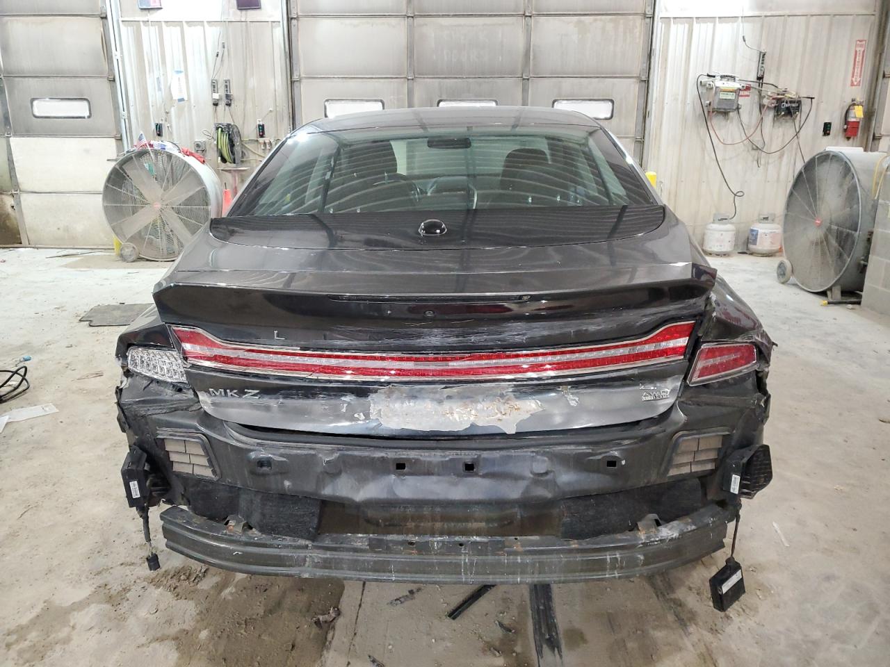 3LN6L2J93GR611589 2016 Lincoln Mkz