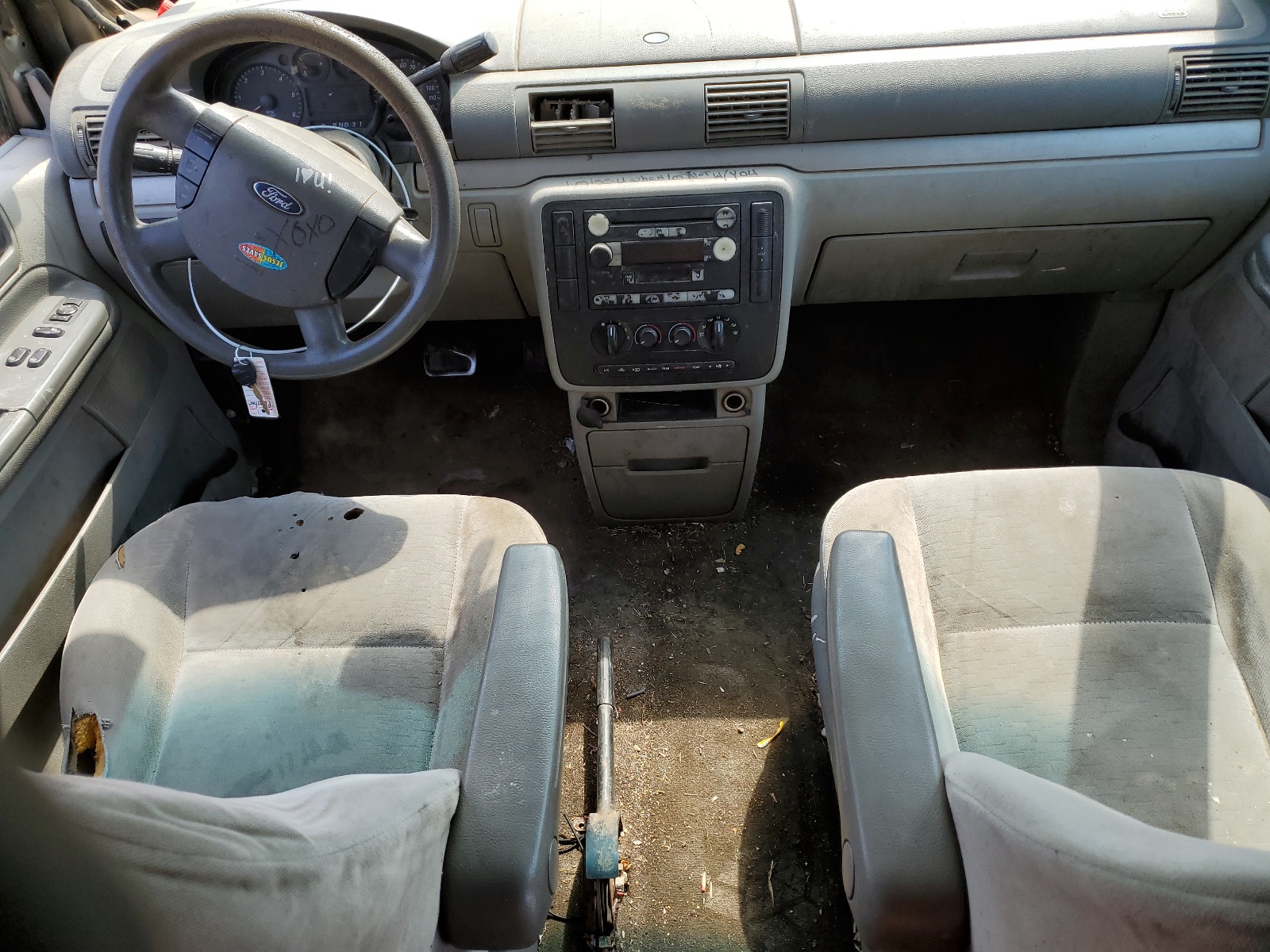 2FMZA50635BA54030 2005 Ford Freestar S